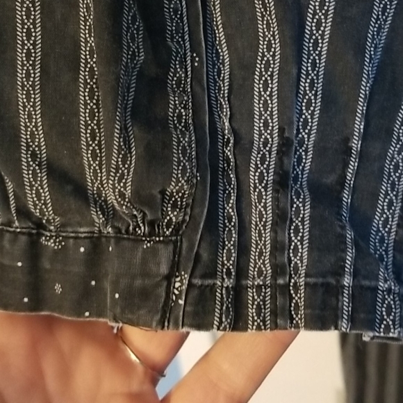 Ben Sherman boho button down dress. Cool pattern! - Picture 6 of 12